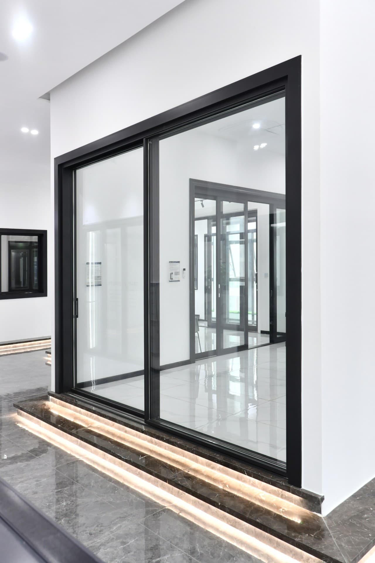 Pinnacle Glide Wide Sliding Door