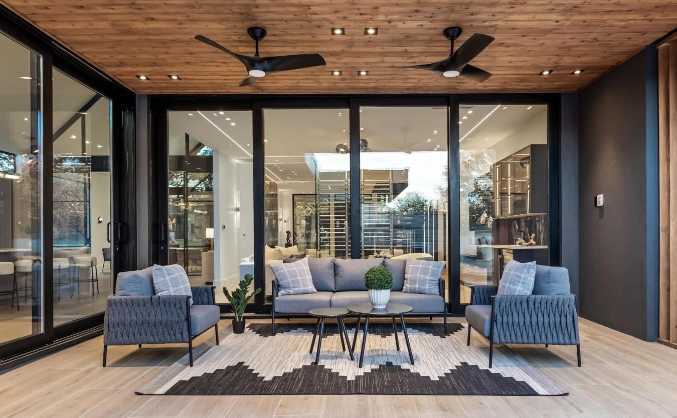 Glide Infinity Sliding Door
